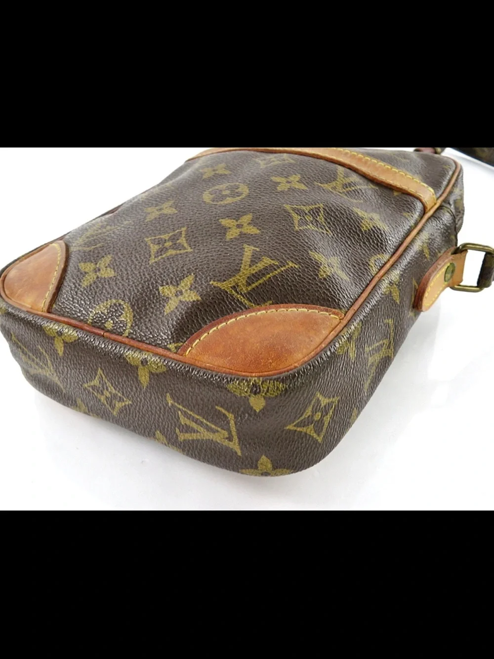 Louis Vuitton Monogram Canvas Messenger Bag in Brown and Tan